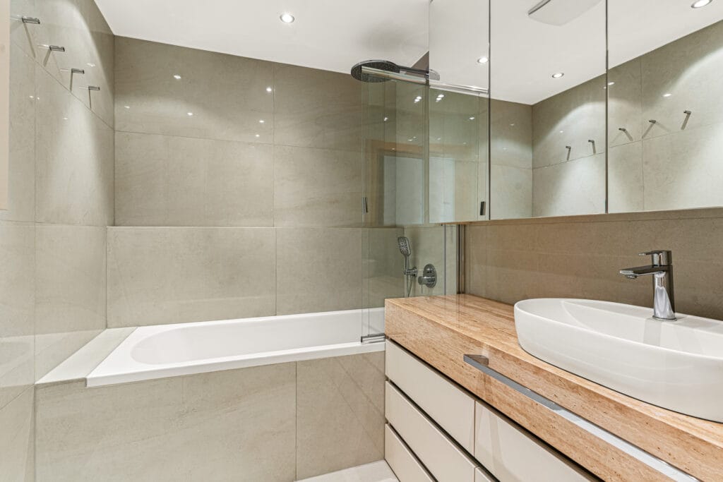 Koupelna - byt 3+kk Tlumačovská - Stodůlky