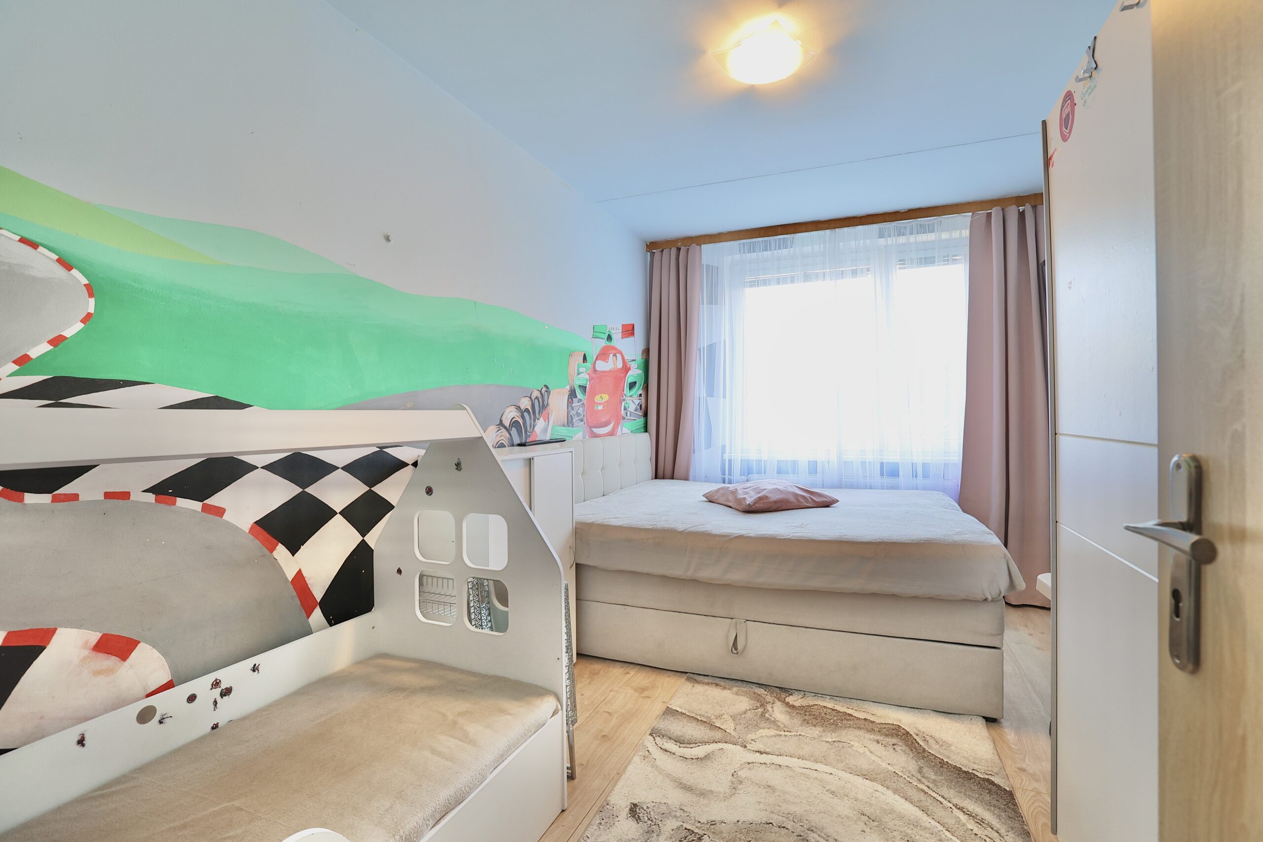 Prodej bytu 2+kk, Borovanského 2219/9, Praha-Stodůlky